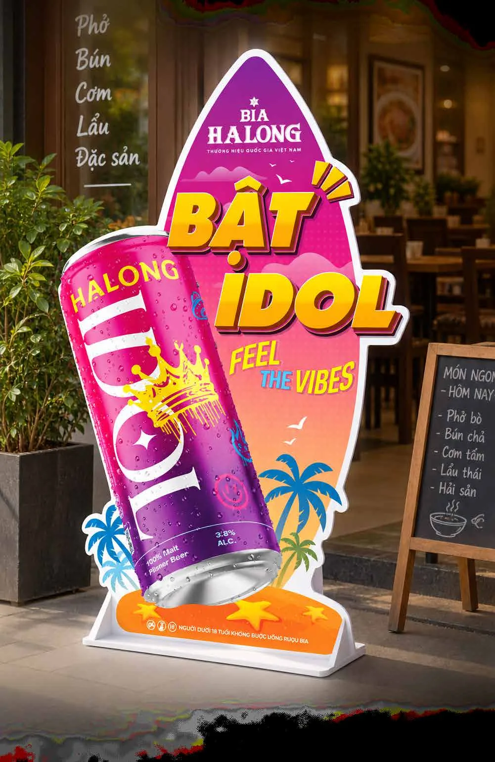 Standee bế hình Bia Halong